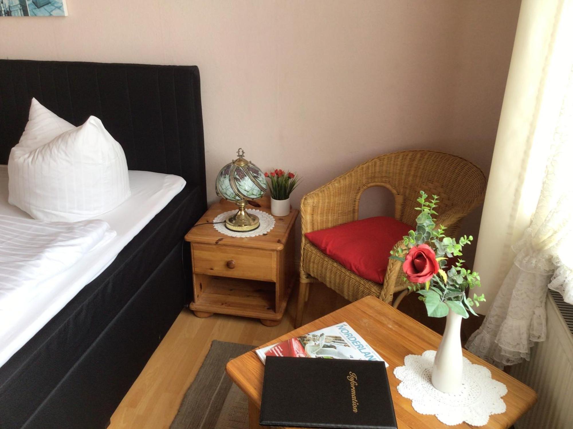 Pension „La Rose“ Norden Bagian luar foto